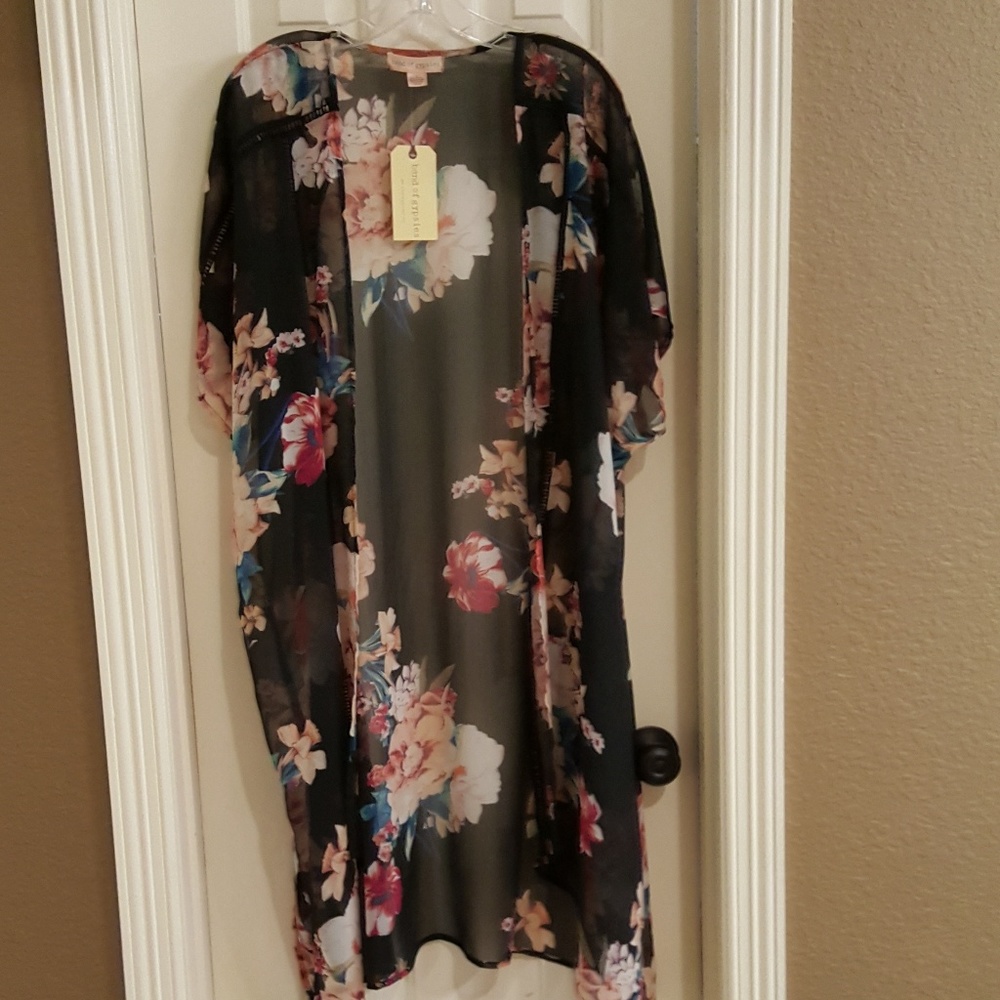 Sheer floral kimono top